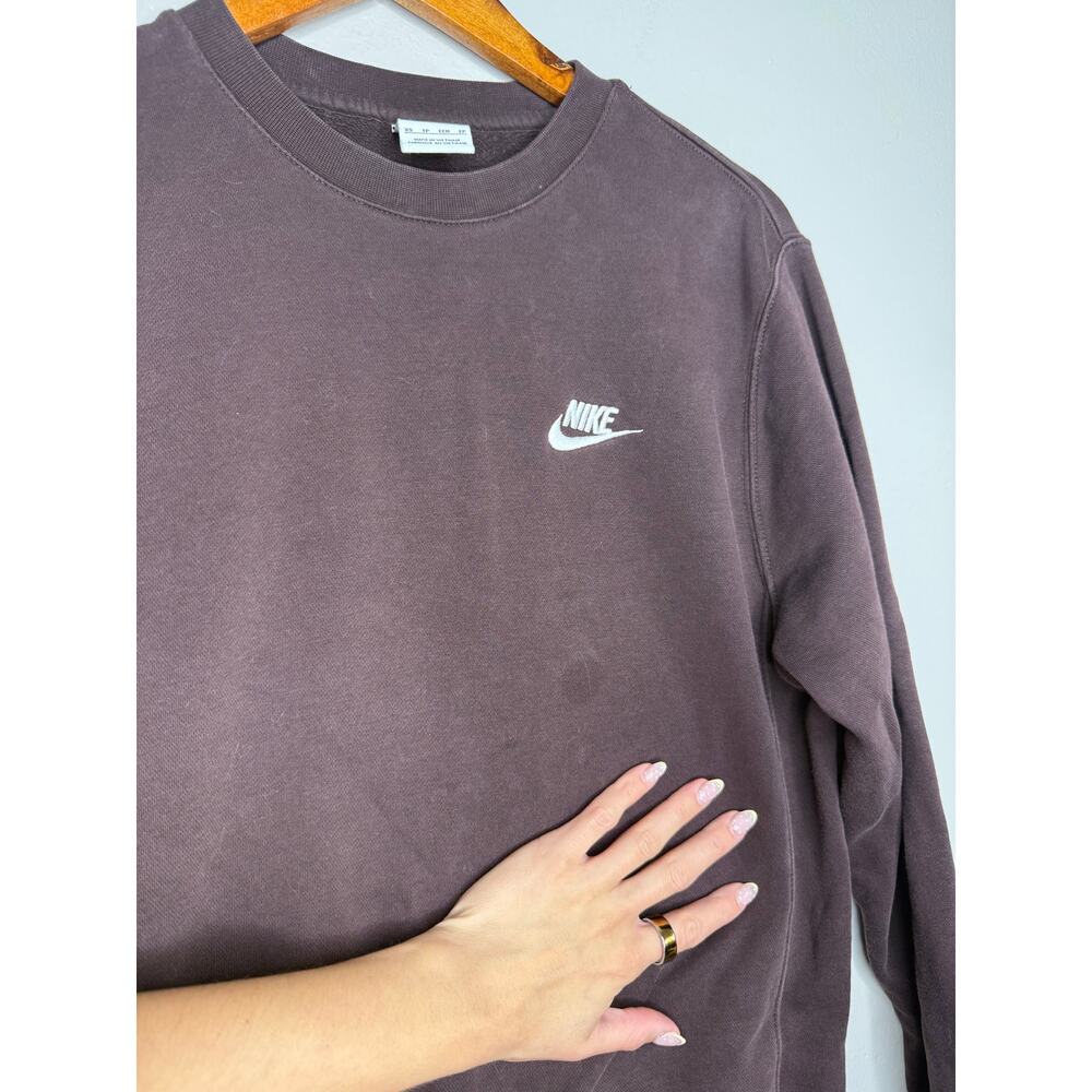 Nike Brown Crewneck Sweatshirt XS | Minimal Swoosh Pullover | Cozy Neutral Basic - Picture 3 of 5